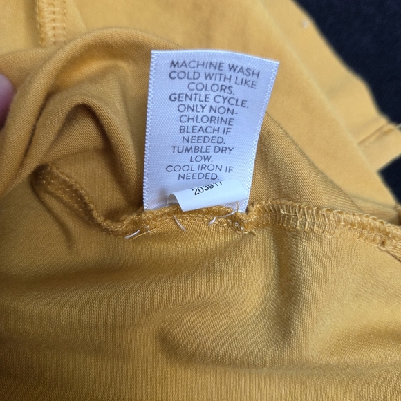 J. Jill Women's Mustard Yellow Top Large Petite - Picture 5 of 5